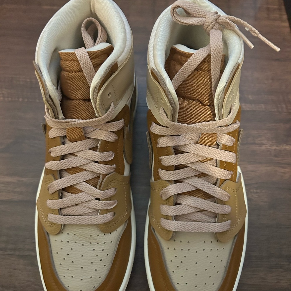 Women’s Nike Air Jordan 1 MM High Sneakers